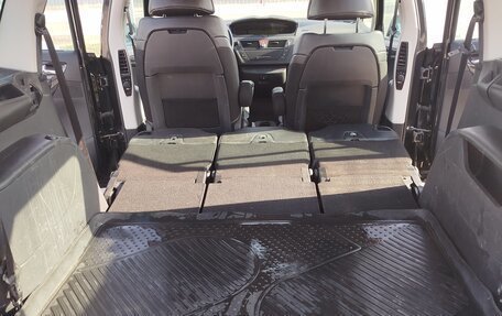 Citroen C4 Picasso II рестайлинг, 2012 год, 650 000 рублей, 12 фотография