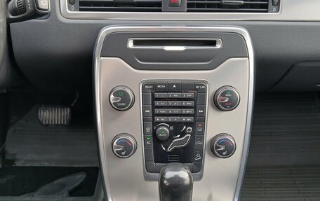 Volvo XC70 II рестайлинг, 2012 год, 1 574 000 рублей, 18 фотография