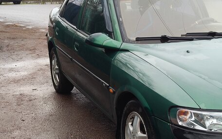 Opel Vectra B рестайлинг, 1997 год, 150 000 рублей, 3 фотография