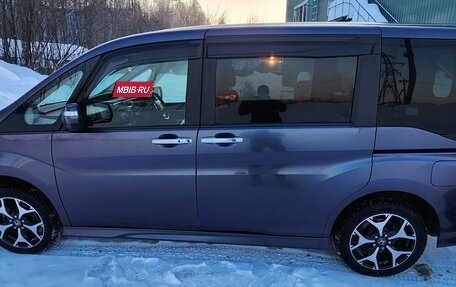 Honda Stepwgn IV, 2016 год, 2 200 000 рублей, 5 фотография