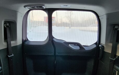 Honda Stepwgn IV, 2016 год, 2 200 000 рублей, 10 фотография