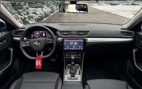 Skoda Superb III рестайлинг, 2025 год, 2 880 000 рублей, 8 фотография