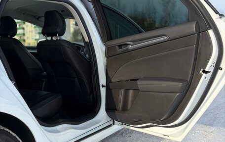 Ford Mondeo V, 2017 год, 2 150 000 рублей, 27 фотография