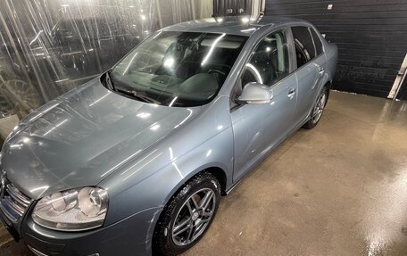 Volkswagen Jetta VI, 2008 год, 770 000 рублей, 2 фотография