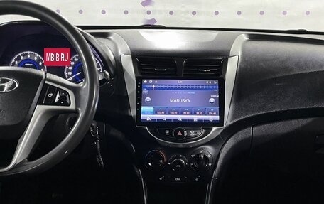 Hyundai Solaris II рестайлинг, 2012 год, 650 000 рублей, 16 фотография