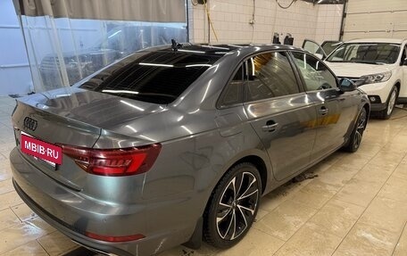 Audi A4, 2019 год, 2 550 000 рублей, 4 фотография