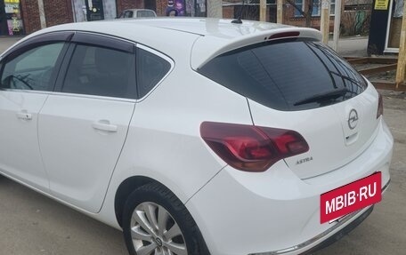 Opel Astra J, 2014 год, 1 110 000 рублей, 6 фотография