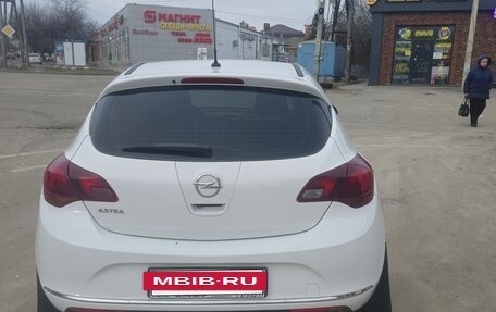 Opel Astra J, 2014 год, 1 110 000 рублей, 4 фотография