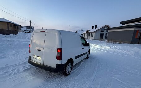 Peugeot Partner II рестайлинг 2, 2014 год, 535 000 рублей, 4 фотография