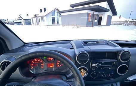 Peugeot Partner II рестайлинг 2, 2014 год, 535 000 рублей, 3 фотография