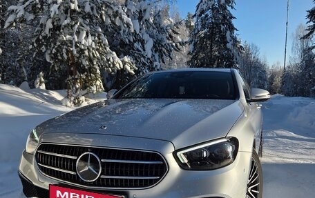 Mercedes-Benz E-Класс, 2021 год, 6 200 000 рублей, 8 фотография