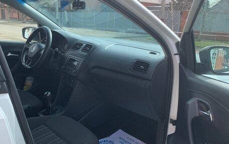 Volkswagen Polo VI (EU Market), 2018 год, 1 135 000 рублей, 7 фотография