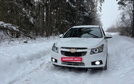 Chevrolet Cruze II, 2012 год, 750 000 рублей, 3 фотография