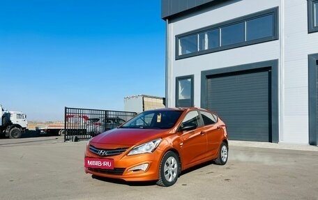 Hyundai Solaris II рестайлинг, 2015 год, 1 179 000 рублей, 2 фотография