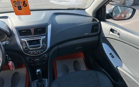 Hyundai Solaris II рестайлинг, 2015 год, 1 179 000 рублей, 15 фотография