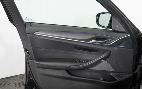 BMW 5 серия, 2021 год, 5 450 000 рублей, 10 фотография