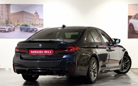 BMW 5 серия, 2021 год, 5 450 000 рублей, 5 фотография
