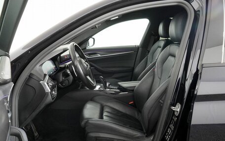 BMW 5 серия, 2021 год, 5 450 000 рублей, 11 фотография