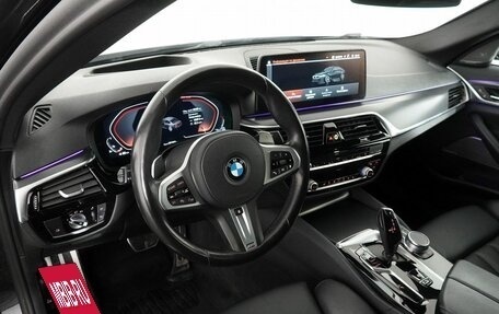 BMW 5 серия, 2021 год, 5 450 000 рублей, 12 фотография