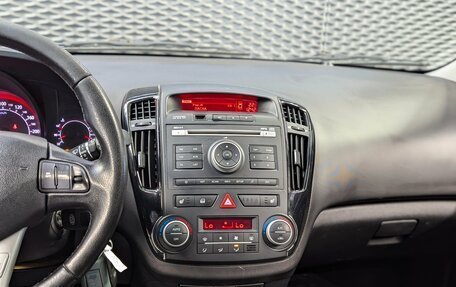 KIA cee'd I рестайлинг, 2010 год, 670 000 рублей, 16 фотография