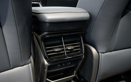 Geely Atlas, 2025 год, 3 449 990 рублей, 28 фотография