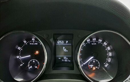 Skoda Yeti I рестайлинг, 2014 год, 1 599 000 рублей, 16 фотография