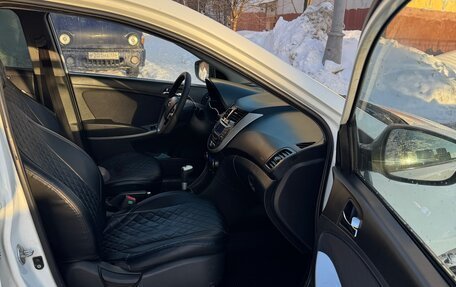 Hyundai Solaris II рестайлинг, 2013 год, 849 000 рублей, 11 фотография