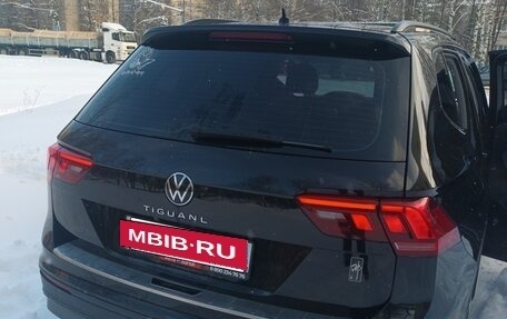 Volkswagen Tiguan II, 2021 год, 2 550 000 рублей, 6 фотография