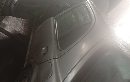 Nissan Micra II, 2000 год, 100 000 рублей, 4 фотография