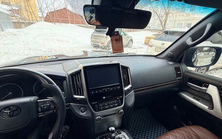 Toyota Land Cruiser 200, 2017 год, 5 000 000 рублей, 8 фотография