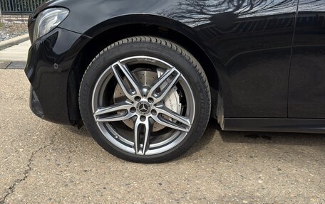 Mercedes-Benz E-Класс, 2018 год, 3 250 000 рублей, 7 фотография