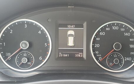 Volkswagen Tiguan I, 2013 год, 1 600 000 рублей, 11 фотография