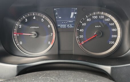 Hyundai Solaris II рестайлинг, 2011 год, 780 000 рублей, 5 фотография