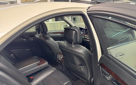 Mercedes-Benz S-Класс, 2010 год, 3 000 000 рублей, 4 фотография