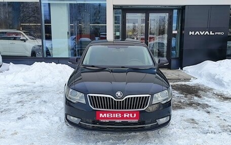 Skoda Superb III рестайлинг, 2013 год, 1 019 000 рублей, 2 фотография