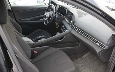 Hyundai Elantra, 2021 год, 1 895 000 рублей, 14 фотография