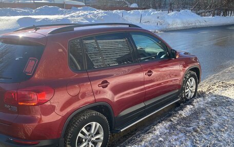 Volkswagen Tiguan I, 2016 год, 2 050 000 рублей, 3 фотография