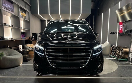 Mercedes-Benz V-Класс, 2025 год, 14 750 000 рублей, 2 фотография