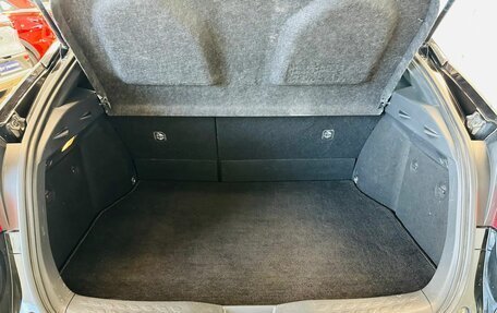 Toyota C-HR I рестайлинг, 2017 год, 2 149 900 рублей, 19 фотография