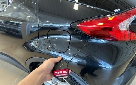 Toyota C-HR I рестайлинг, 2017 год, 2 149 900 рублей, 23 фотография