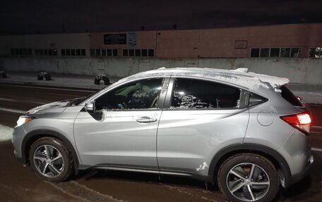 Honda HR-V II, 2022 год, 2 300 000 рублей, 6 фотография