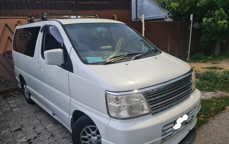 Nissan Elgrand I, 2001 год, 750 000 рублей, 1 фотография
