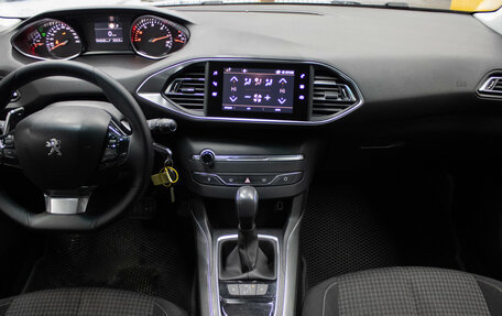 Peugeot 308 II, 2019 год, 1 199 000 рублей, 10 фотография