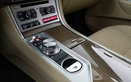 Jaguar XF I рестайлинг, 2013 год, 1 399 050 рублей, 19 фотография