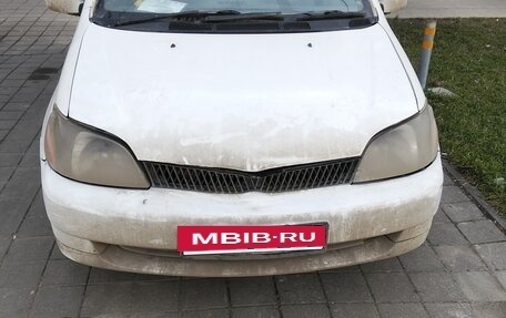 Toyota Platz, 1999 год, 270 000 рублей, 10 фотография