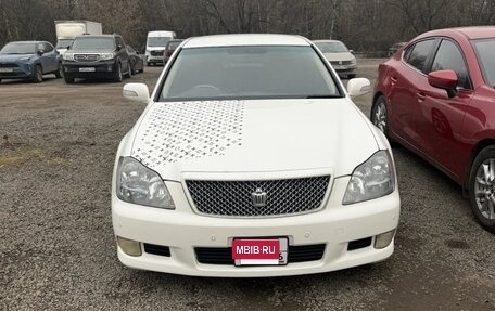 Toyota Crown, 2004 год, 1 200 000 рублей, 3 фотография