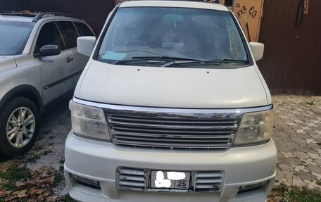 Nissan Elgrand I, 2001 год, 750 000 рублей, 2 фотография