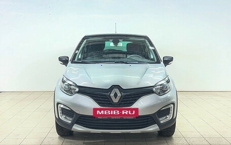 Renault Kaptur I рестайлинг, 2017 год, 1 335 000 рублей, 2 фотография