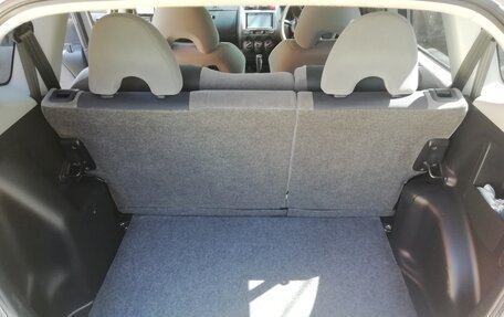 Honda Fit III, 2003 год, 245 000 рублей, 6 фотография