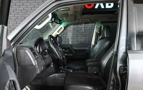 Mitsubishi Pajero IV, 2014 год, 2 765 000 рублей, 10 фотография